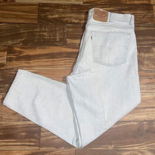 Vintage 90s Levis 550 Denim Light Wash Jeans Size 38x30 (Tagged 40x30) USA Pants