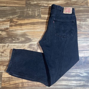 Levi's 505 Men's Black Jeans Straight Leg Regular Fit 38x30 (Tagged 40x32) Pants