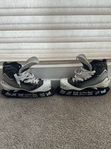 Senior Used Bauer Reactor 9000 Hockey Goalie Skates Regular Width Size 10