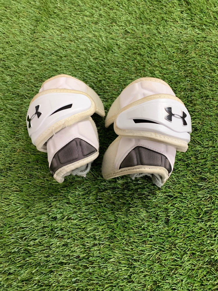 Used Small Under Armour Arm Pads