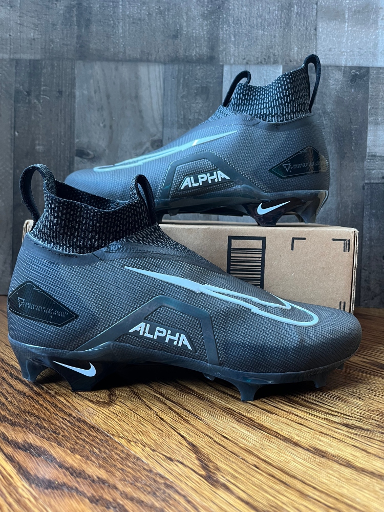 Nike Alpha Menace Elite 3 Flyknit Football Cleats Black CT6648-010 Size 11.5