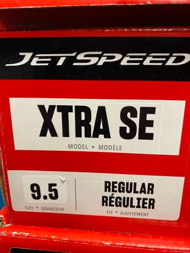 Senior CCM Size 9.5 JetSpeed Xtra SE Hockey Skates