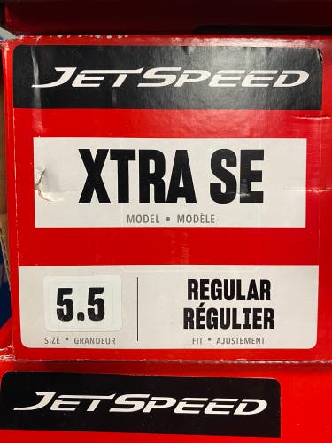 New CCM  Size 5.5 JetSpeed Xtra SE Hockey Skates