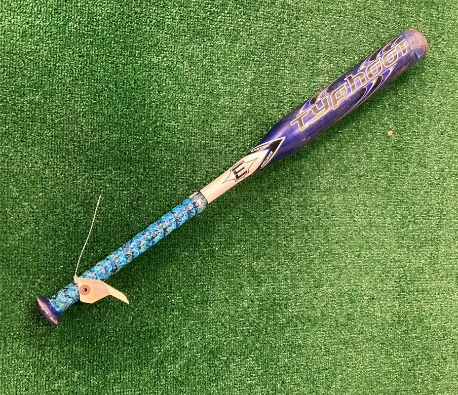 Used Easton Typhoon Fastpitch Softball Bat 29” (-10)