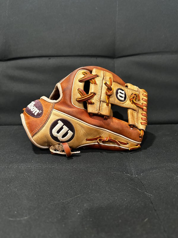 Wilson A2000 Baseball Gloves & Mitts New and Used on SidelineSwap