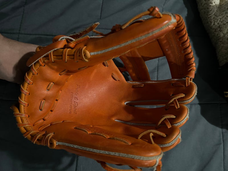 Zett Baseball glove | SidelineSwap