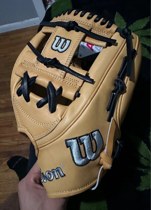 New Right Hand Throw 11.75" A2K Baseball Glove