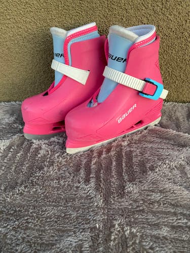 Youth Used Bauer Lil Champ Hockey Skates Size 8