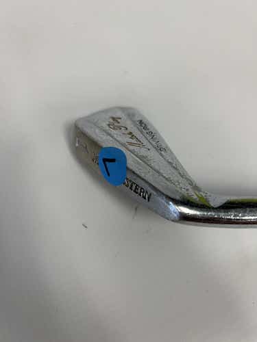 Used Northwestern 1 Iron 1 Iron Regular Flex Graphite Shaft Individual Irons
