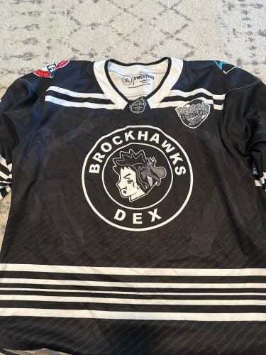 Chicago Blackhawks x Pokémon hockey jersey