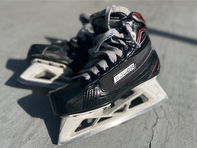 Bauer Vapor X700 Hockey Goalie Skates Size 4.5D
