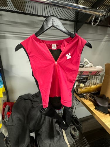 New Sweet Protection Small Pink Back Plate