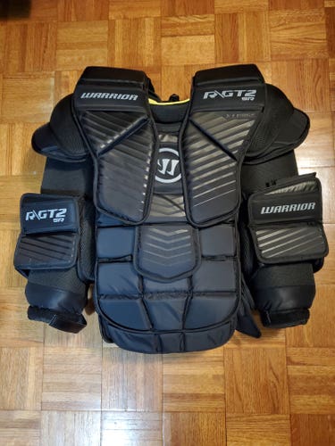 New XL Warrior Ritual GT2 Goalie Chest Protector
