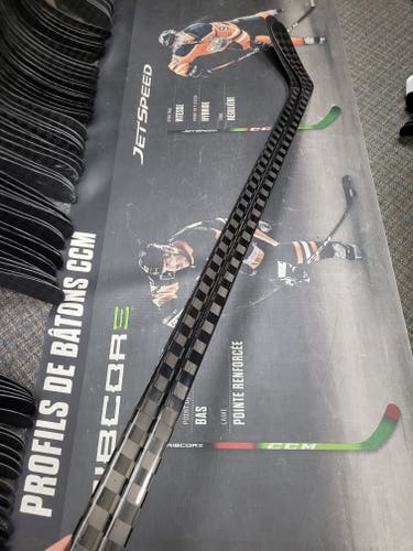 2 PACK | P92 | 75 Flex NEW! Senior Left Hand Carbon Pro Hockey Stick P92 Pro Stock