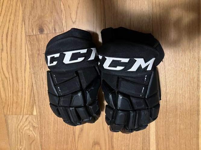 CCM 14" QLT270 Gloves