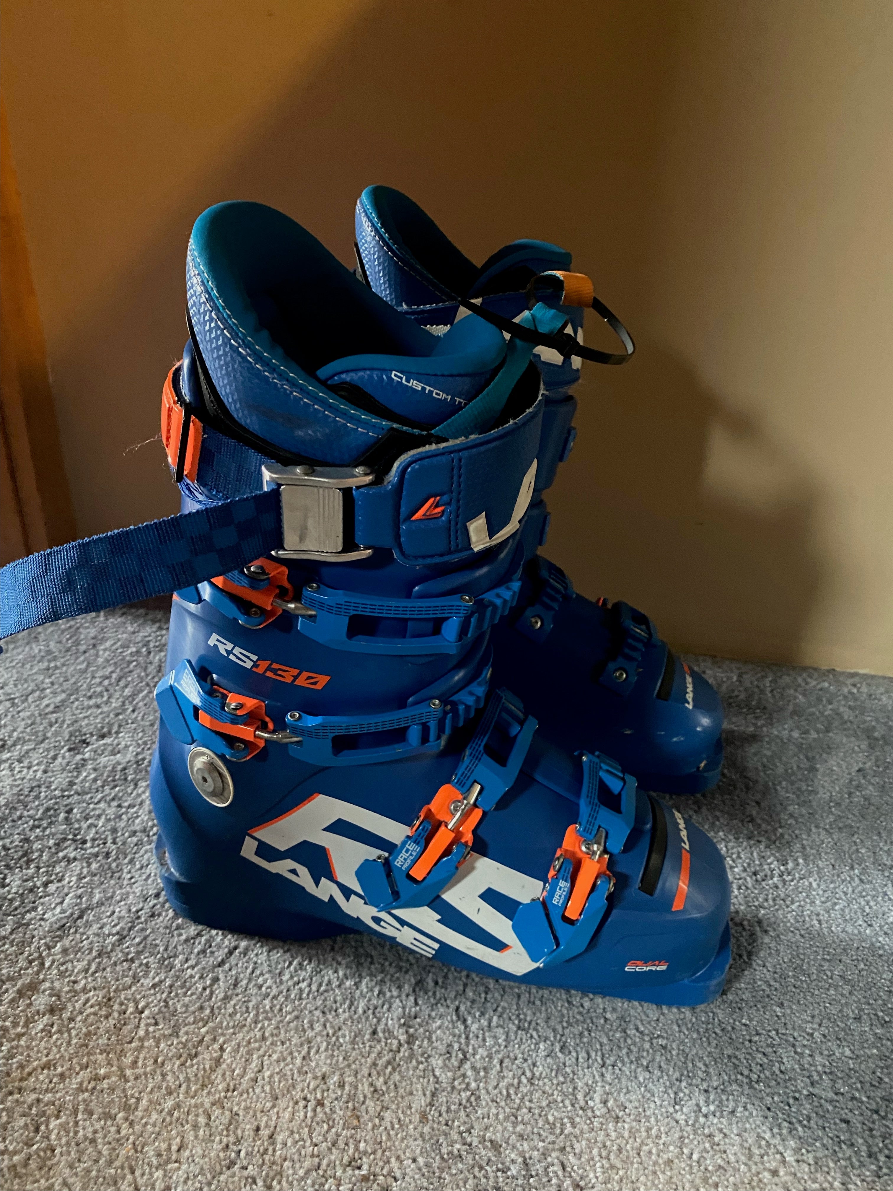 ラング 26.5 RS130 2026 Lange RS 130 Ski Boot – Race Place