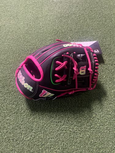 Wilson Party Animals A2000 Baseball Glove