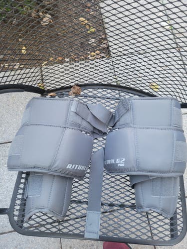 Used Warrior Ritual G2 Pro Knee Guards
