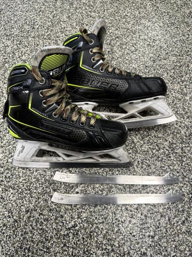 Junior Used Bauer GSX Hockey Goalie Skates Regular Width Size 3