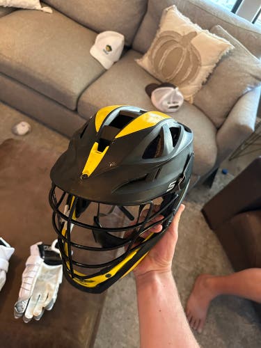 Cascade S lacrosse Adult