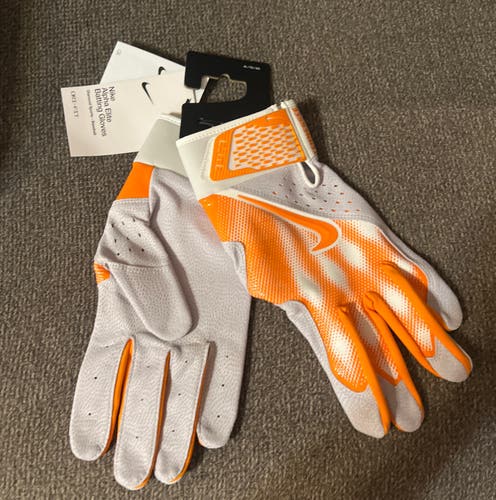 Nike Tennessee Volunteers Team Issued Alpha Elite Batting Gloves FB4191-110 XL