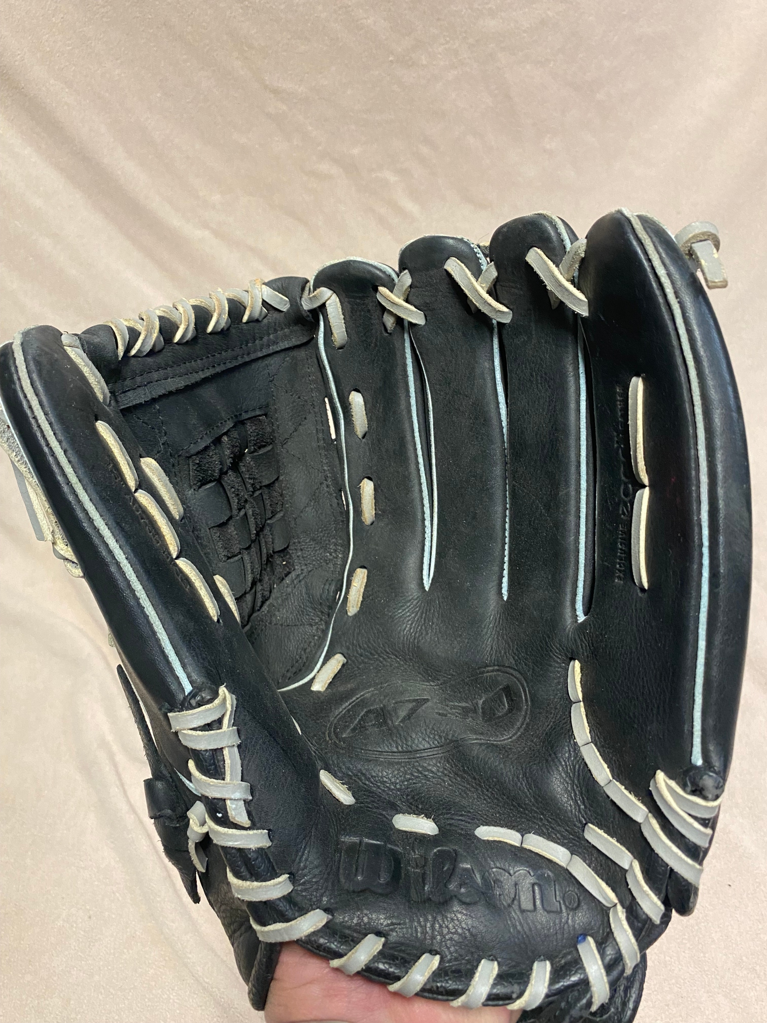Used Right Hand Throw Wilson A730 Baseball Glove 13"