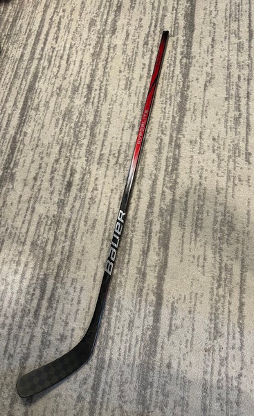 Custom Bauer Hyperlite 2 stick