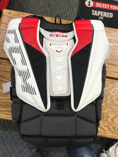 Used Large CCM Eflex 5 pro Goalie Chest Protector