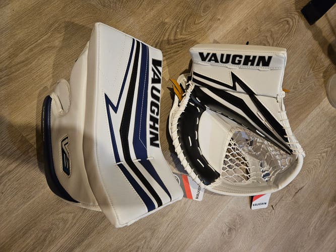 New Vaughn Regular Velocity V9 glove & blocker