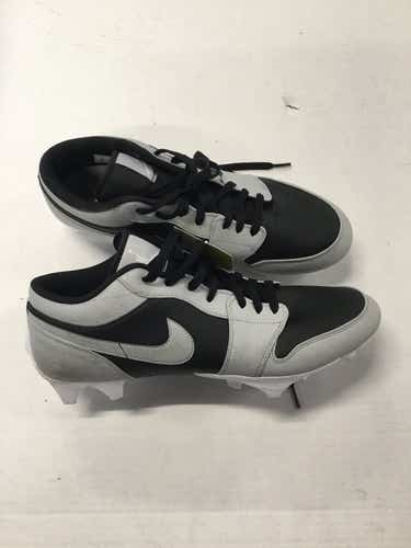 Used Nike Senior 13 Football Cleats
