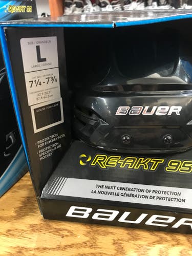 New Large Bauer Re-Akt 95 Helmet