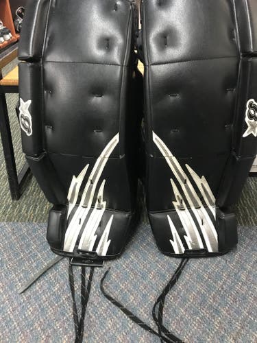 Used 29" Brian's Goalie Leg Pads