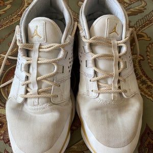 Nike Air Jordan Flow (833969-132) White Gold Used Adult Men's Size 9.0 (Women's 10)