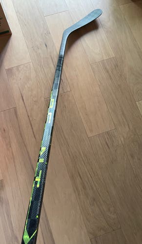 Used Pro Stock Vapor Hyperlite (Dressed As Ag5nt) RH Hockey Stick P92