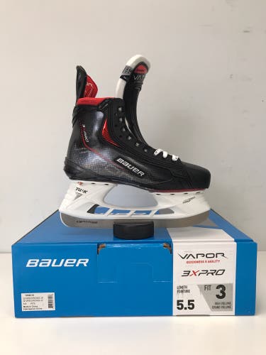 Bauer Vapor 3X Pro Hockey Skates Size 5.5 Fit 3