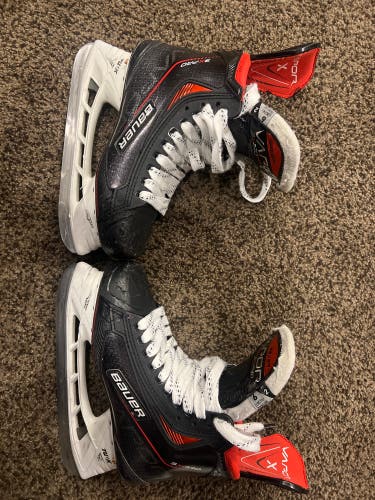 Used Bauer Regular Width Size 6 Vapor 3S Pro Hockey Skates