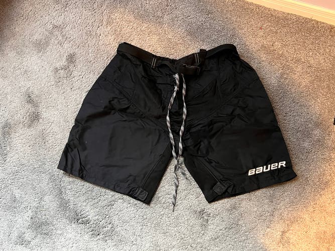 Black Used XL Bauer Hockey Pant Shell