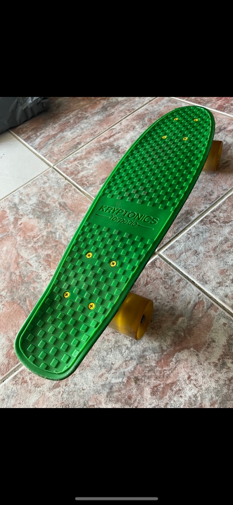 Skateboard penny like green