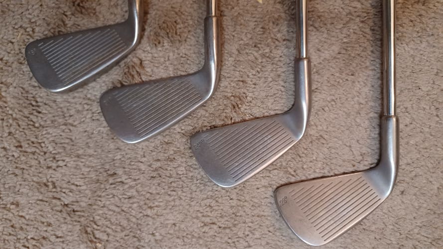 Used Men's Right Handed 855s Silver Scot Iron Set, Stiff Flex, 9 Pieces Steel Shaft ( 2-PW )