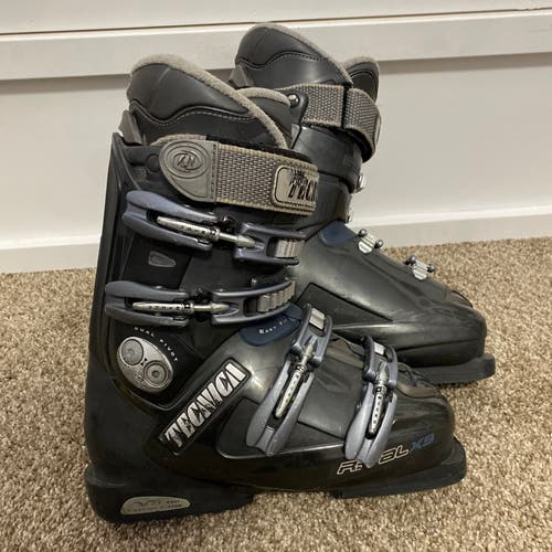 Tecnica Rival X9 Women’s Ski Boots Mondo 24.5 - Women’s 7.5