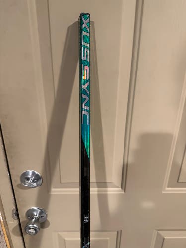 Senior Left Hand P92 Pro Stock Vapor Hyperlite Hockey Stick