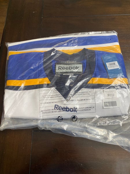 Rbk edge sr large blues jersey