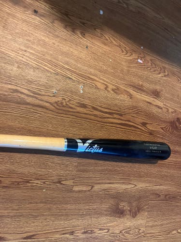 2020 Victus (-3) 30 oz 33" V-Cut Bat