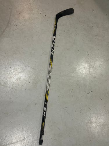 Senior Right Handed P29  Tacks 6052 Hockey Stick