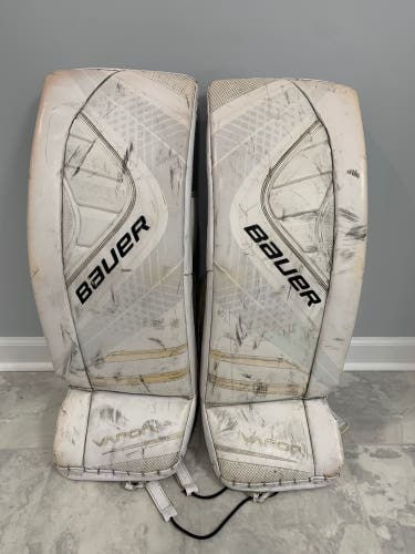 33" Bauer  Vapor X900 Goalie Leg Pads