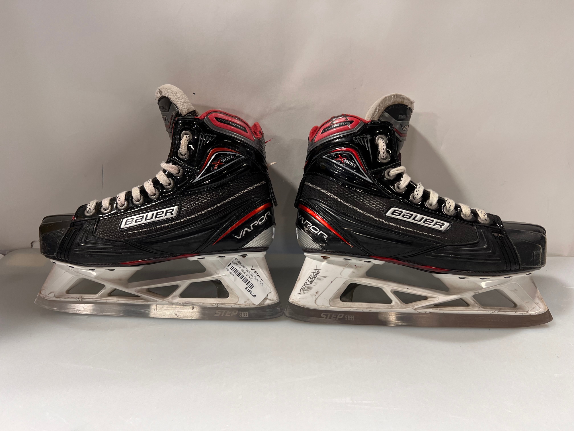 Senior Used Bauer vapor x900 Hockey Goalie Skates Extra Wide Width Size 6.5