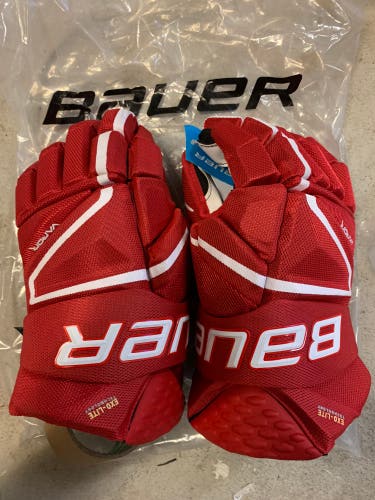 New Bauer 14" Vapor Hyperlite Gloves