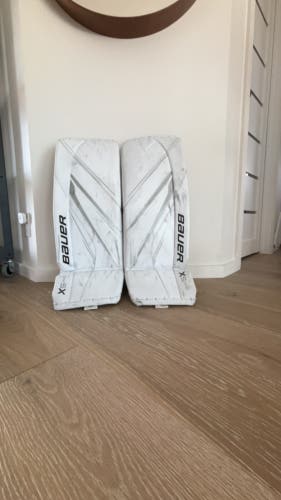 31" Bauer Vapor Goalie Leg Pads