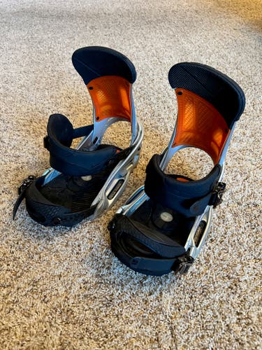 Men's Used Medium Burton Malavita EST Snowboard Bindings All Mountain