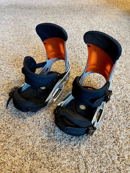 Men's Used Medium Burton Malavita EST Snowboard Bindings All Mountain